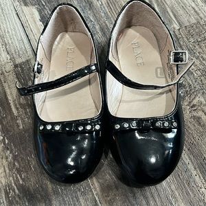 Girls size 9 dress shoes